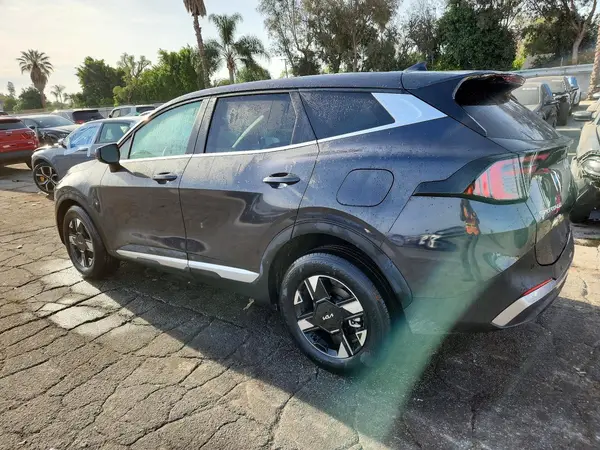 5XYK23DF0TG359897 2026 KIA SPORTAGE - Image 2