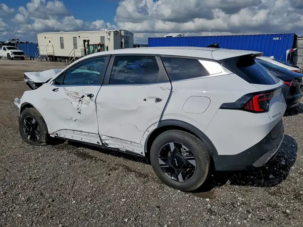 5XYK23DF0TG381110 2026 KIA SPORTAGE - Image 2