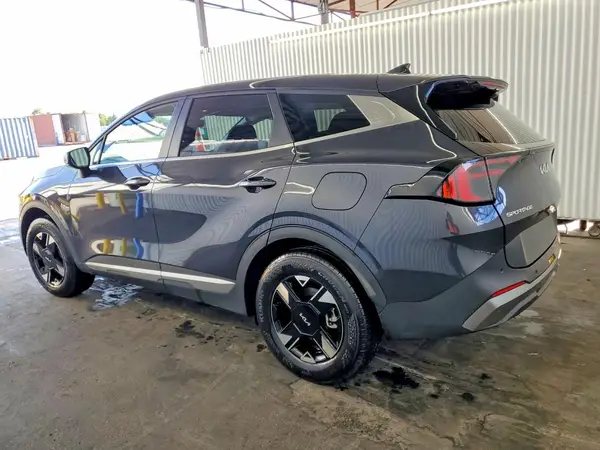5XYK23DF1TG373453 2026 KIA SPORTAGE - Image 2