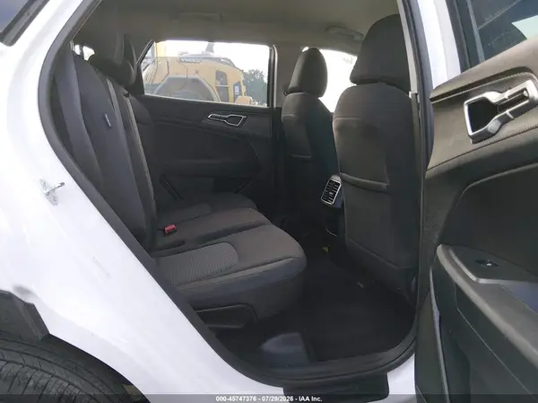 5XYK23DF2SG324678 2025 KIA SPORTAGE - Image 8