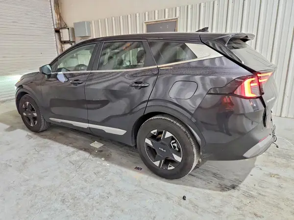 5XYK23DF2TG375583 2026 KIA SPORTAGE - Image 2
