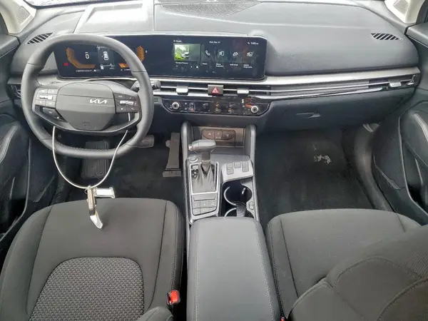 5XYK23DF3TG386947 2026 KIA SPORTAGE - Image 8