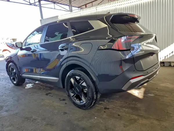 5XYK23DF4TG387895 2026 KIA SPORTAGE - Image 2