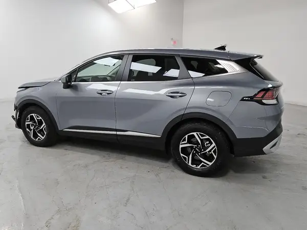 5XYK23DF5SG326375 2025 KIA SPORTAGE - Image 2