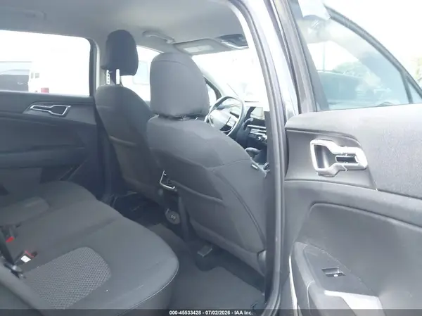 5XYK23DF5TG343937 2026 KIA SPORTAGE - Image 8