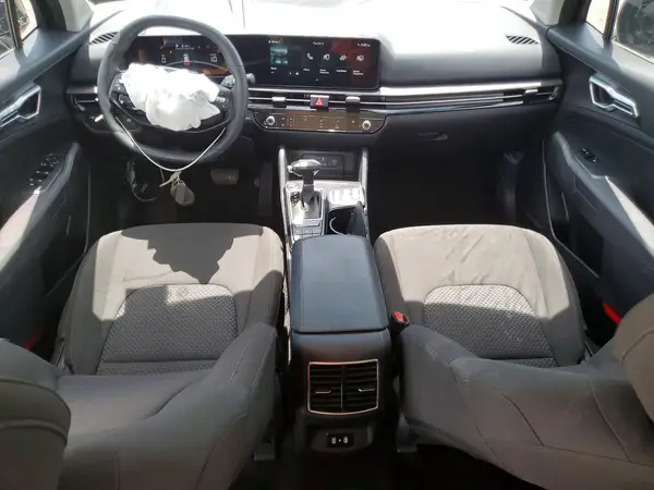 5XYK23DF5TG370586 2026 KIA SPORTAGE - Image 8