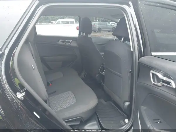 5XYK23DF8TG346623 2026 KIA SPORTAGE - Image 8