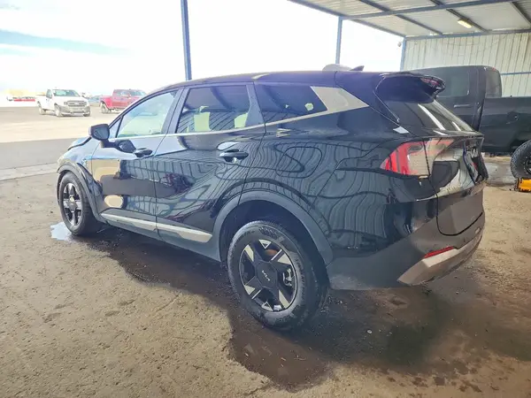 5XYK23DF8TG399094 2026 KIA SPORTAGE - Image 2