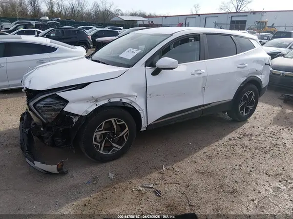 5XYK2CDF2SG324308 2025 KIA SPORTAGE - Image 2