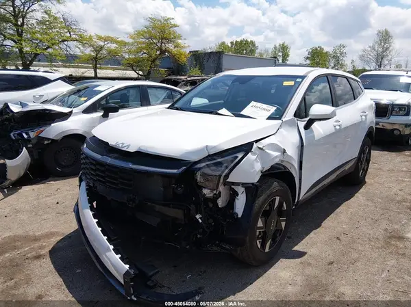 5XYK2CDF2TG366818 2026 KIA SPORTAGE - Image 2