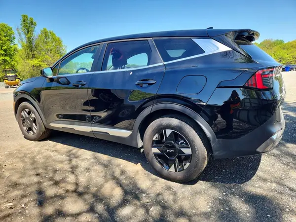 5XYK2CDF2TG413264 2026 KIA SPORTAGE - Image 2