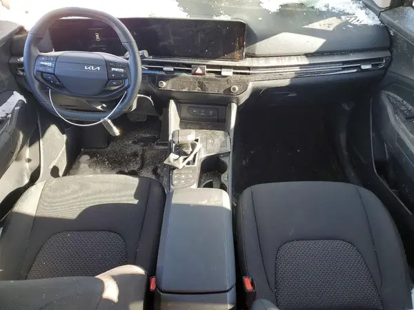 5XYK2CDF4TG379876 2026 KIA SPORTAGE - Image 8