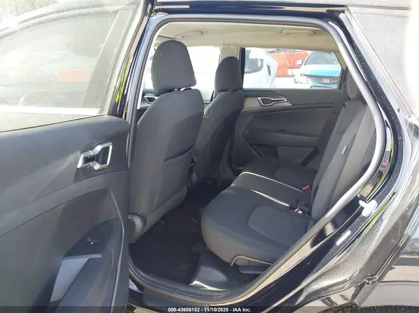 5XYK2CDF6TG361797 2026 KIA SPORTAGE - Image 8