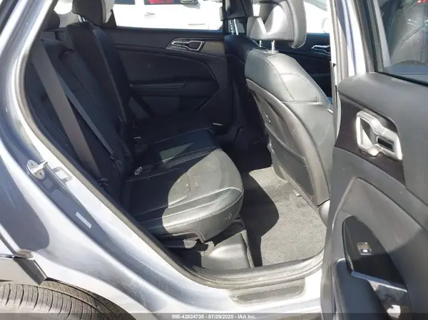 5XYK33AF0PG020631 2023 KIA SPORTAGE - Image 8