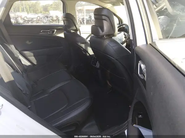 5XYK33AF0PG135827 2023 KIA SPORTAGE - Image 8