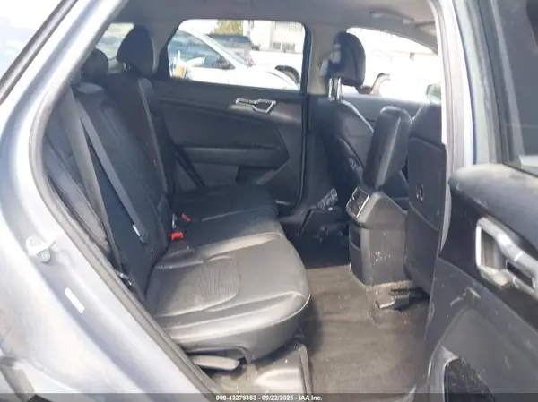 5XYK33AF0PG137710 2023 KIA SPORTAGE - Image 8