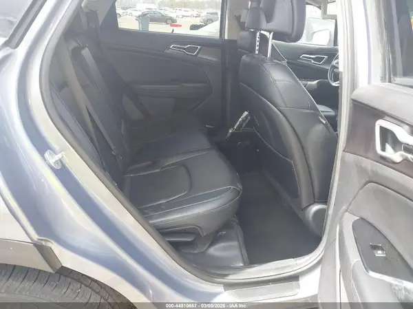 5XYK33AF1PG042069 2023 KIA SPORTAGE - Image 8