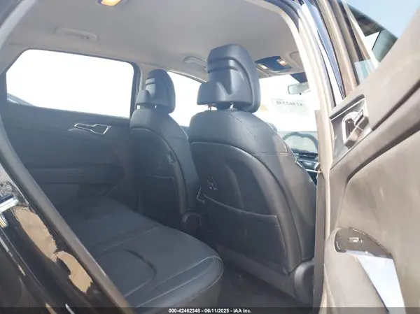 5XYK33AF1PG123508 2023 KIA SPORTAGE - Image 8