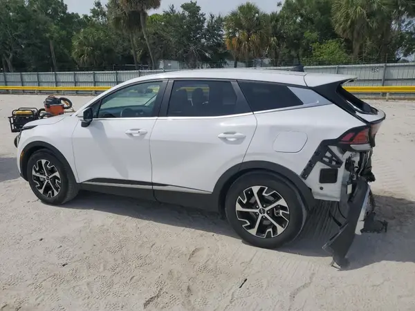 5XYK33AF1PG129633 2023 KIA SPORTAGE - Image 2