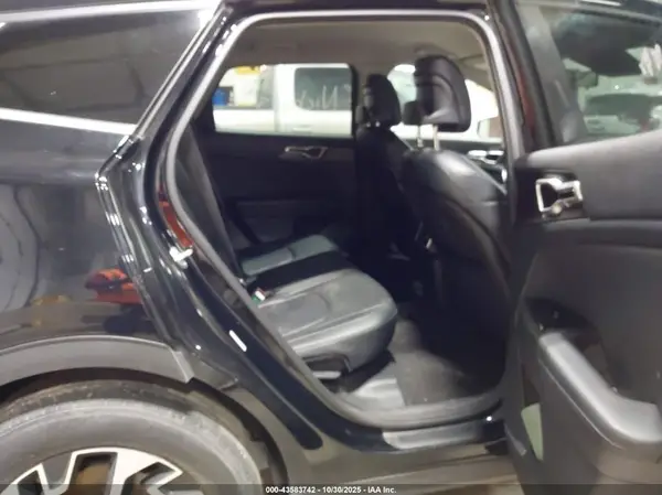 5XYK33AF2PG026981 2023 KIA SPORTAGE - Image 8