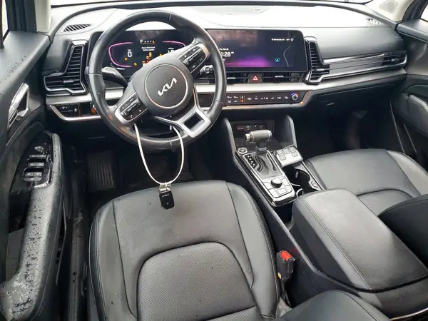 5XYK33AF2PG037656 2023 KIA SPORTAGE - Image 8
