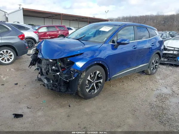 5XYK33AF2PG104577 2023 KIA SPORTAGE - Image 2