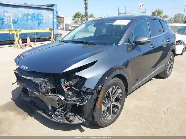 5XYK33AF2PG128376 2023 KIA SPORTAGE - Image 2