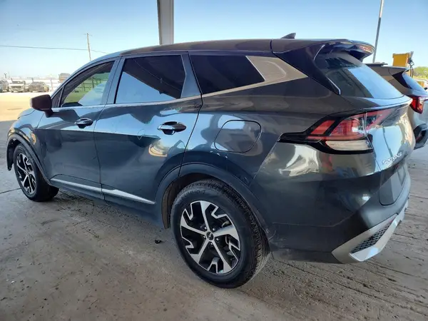 5XYK33AF3PG116513 2023 KIA SPORTAGE - Image 2