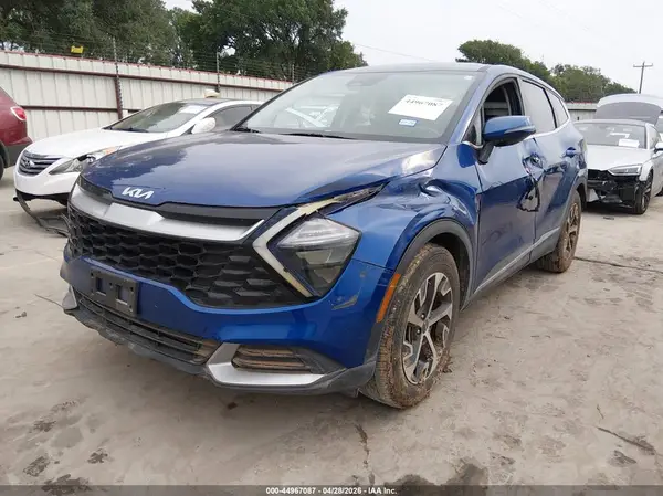 5XYK33AF3PG136258 2023 KIA SPORTAGE - Image 2