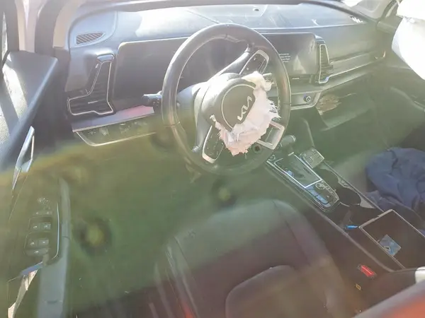 5XYK33AF4PG002018 2023 KIA SPORTAGE - Image 8