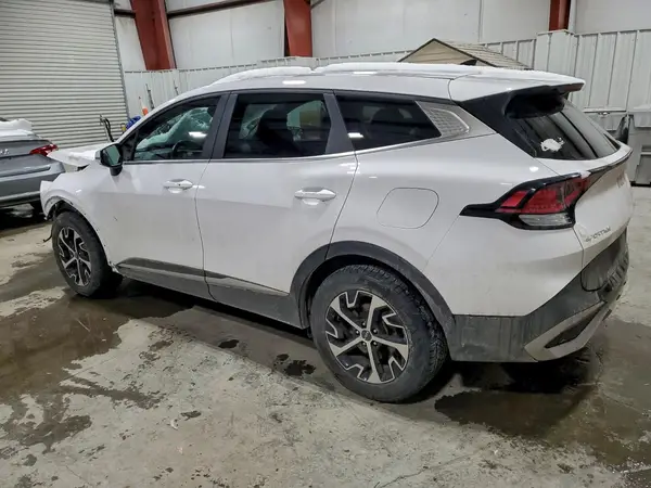 5XYK33AF4PG027940 2023 KIA SPORTAGE - Image 2
