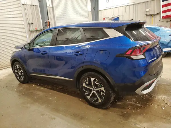 5XYK33AF5PG047050 2023 KIA SPORTAGE - Image 2
