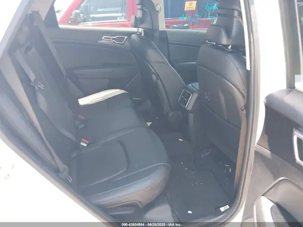 5XYK33AF5PG058114 2023 KIA SPORTAGE - Image 8