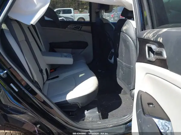 5XYK33AF5PG125178 2023 KIA SPORTAGE - Image 8