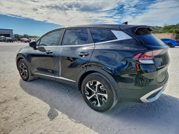 5XYK33AF5PG125181 2023 KIA SPORTAGE - Image 2