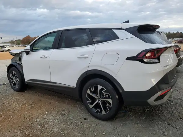 5XYK33AF6PG043105 2023 KIA SPORTAGE - Image 2
