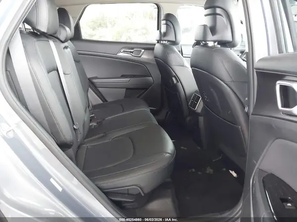 5XYK33AF6PG099173 2023 KIA SPORTAGE - Image 8