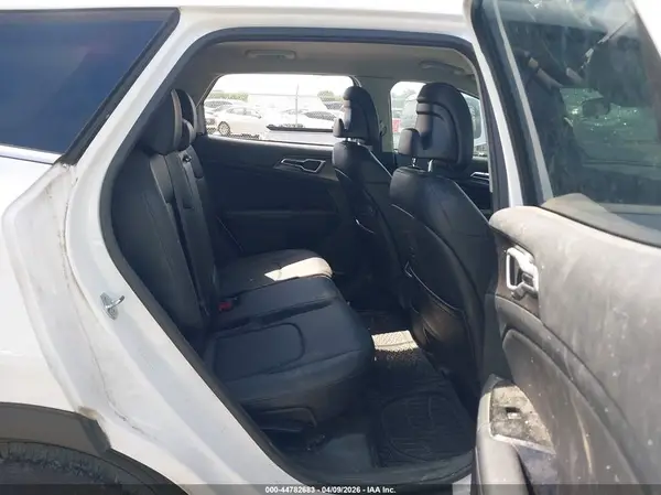 5XYK33AF6PG112522 2023 KIA SPORTAGE - Image 8