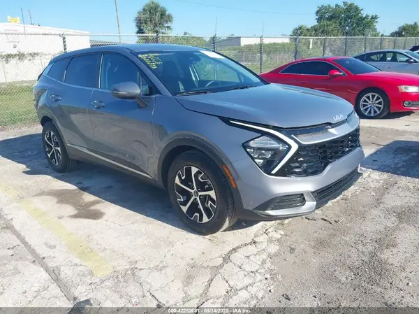 5XYK33AF6PG117445 2023 KIA SPORTAGE - Image 1
