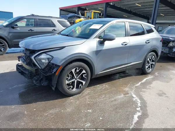 5XYK33AF7PG032016 2023 KIA SPORTAGE - Image 2