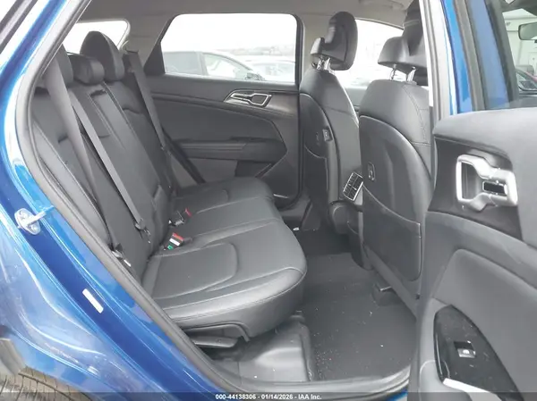 5XYK33AF8PG098817 2023 KIA SPORTAGE - Image 8