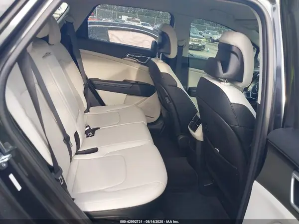 5XYK33AF8PG112635 2023 KIA SPORTAGE - Image 8
