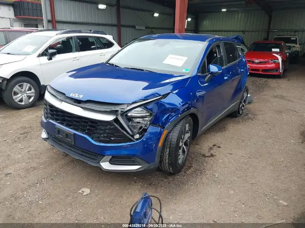 5XYK33AF9PG116998 2023 KIA SPORTAGE - Image 2