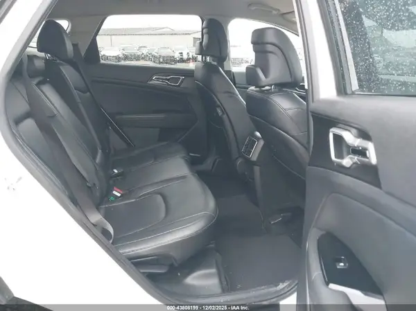 5XYK33AFXPG001794 2023 KIA SPORTAGE - Image 8