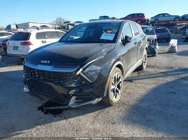 5XYK33AFXPG006235 2023 KIA SPORTAGE - Image 2