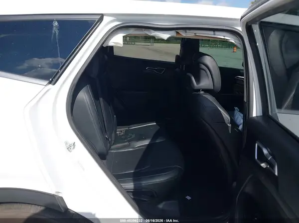 5XYK33AFXPG019616 2023 KIA SPORTAGE - Image 8