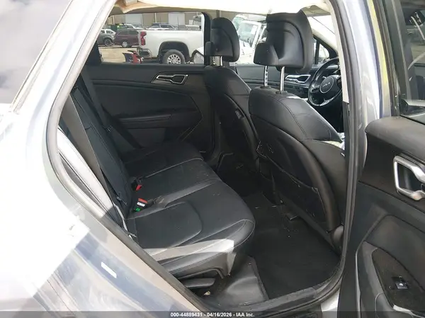 5XYK33AFXPG083073 2023 KIA SPORTAGE - Image 8