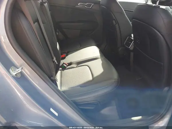 5XYK33AFXPG083414 2023 KIA SPORTAGE - Image 8