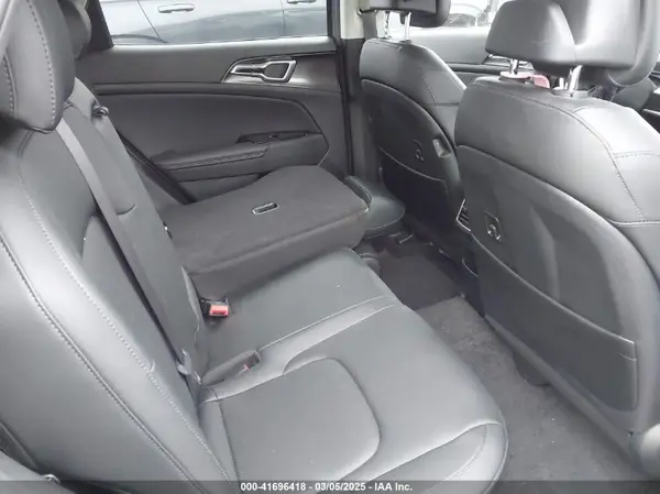5XYK33AFXPG134801 2023 KIA SPORTAGE - Image 8