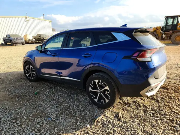 5XYK33DF0RG184427 2024 KIA SPORTAGE - Image 2